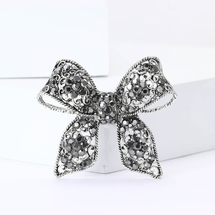 Alloy Rhinestone Bow Brooch For Elegant Women's Clothing Decoration