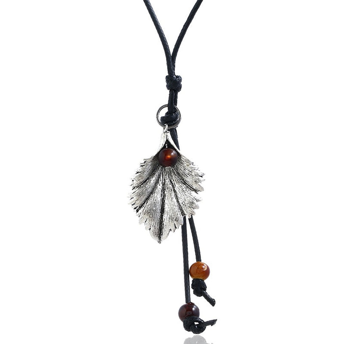 Vintage Leaf Pendant Long Sweater Necklace For Women, Versatile Autumn Winter Fashion Jewelry