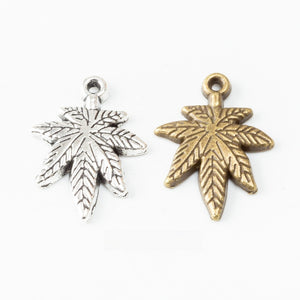 Zinc Alloy Maple Leaf Charm Pendant No.118225 for DIY Necklace Bracelet Jewelry Making