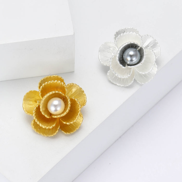 Matte Plated Alloy Flower Brooch Pin For Women Suit Sweater Decoration