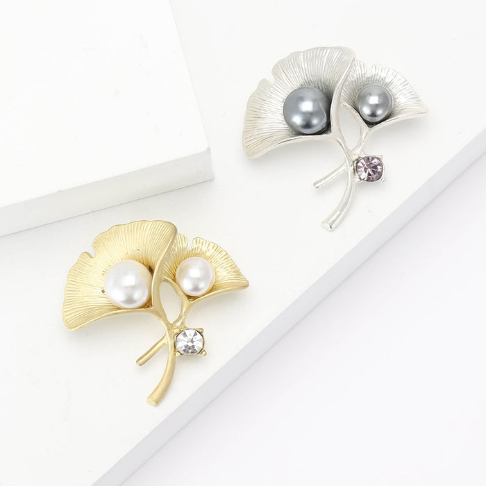 Matte Alloy Ginkgo Leaf Brooch For Fashion Clothing Decoration