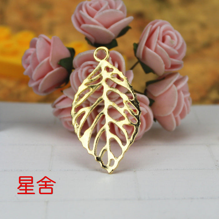 48x26mm Vintage Large Alloy Leaf Charm Pendant