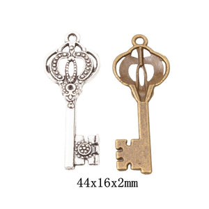 Zinc Alloy Key Charm Pendant No.560645 for DIY Necklace Bracelet Jewelry Making