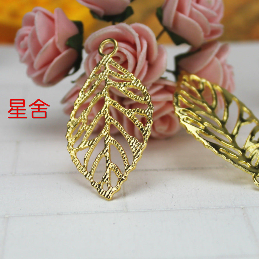48x26mm Vintage Large Alloy Leaf Charm Pendant