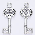 Zinc Alloy Key Charm Pendant No.270368 for DIY Necklace Bracelet Jewelry Making view 3