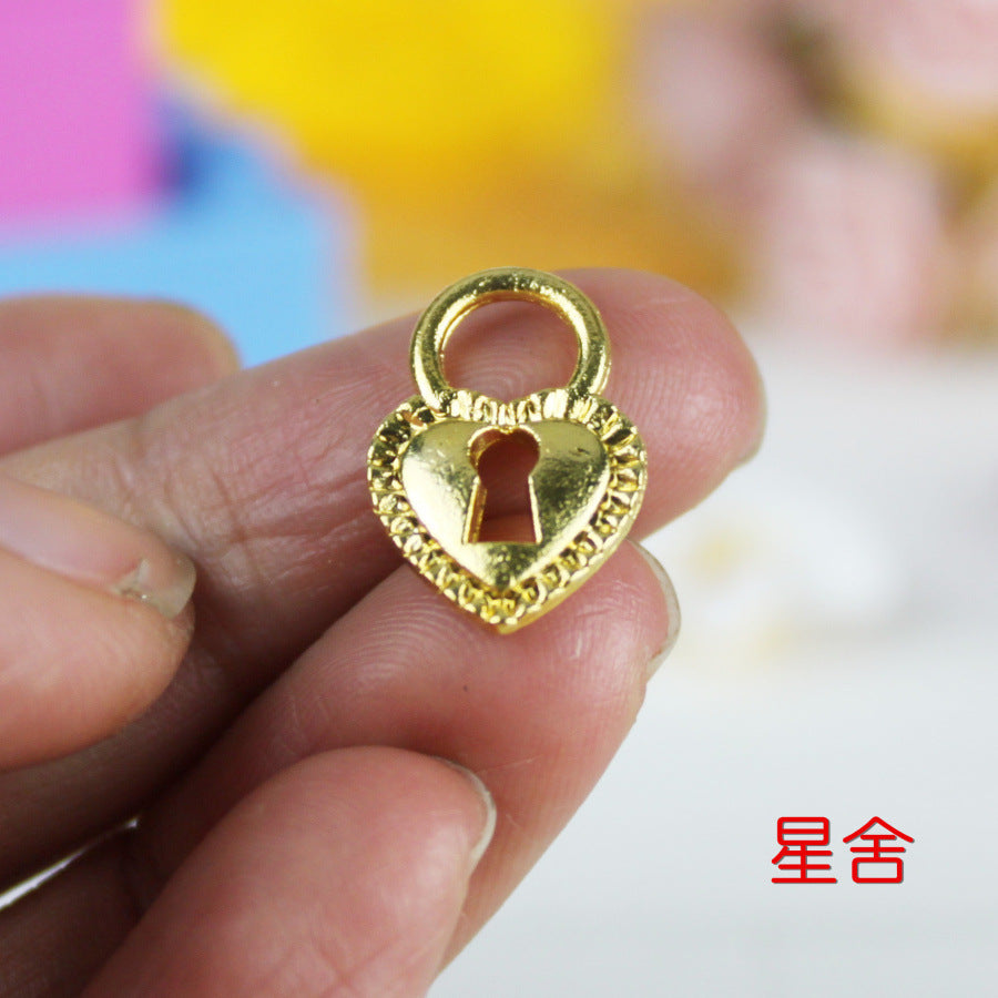 Gold Color Heart Lock Alloy Charm Pendant 17x12mm