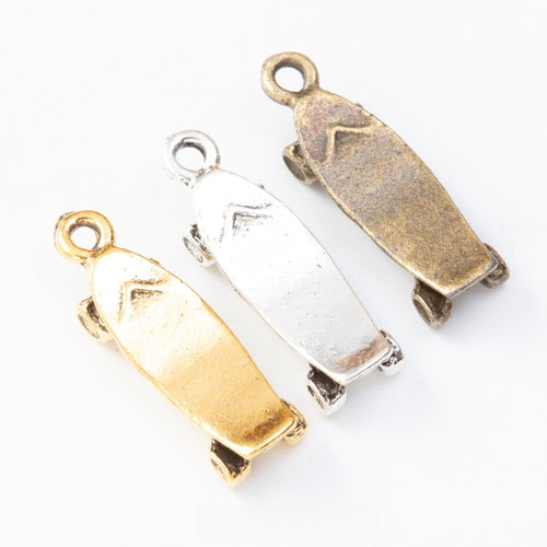 Zinc Alloy Skateboard Charm Pendant for DIY Necklace Bracelet Jewelry Making