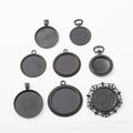 Gold Zinc Alloy Round Bezel Charm Pendant for DIY Necklace Bracelet Jewelry Making view 1