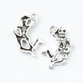 Antique Silver Zinc Alloy Skull Charm Pendant No.408765 for DIY Necklace Bracelet Jewelry Making view 2