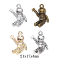 Zinc Alloy Astronaut Charm Pendant for DIY Necklace Bracelet Jewelry Making view 1