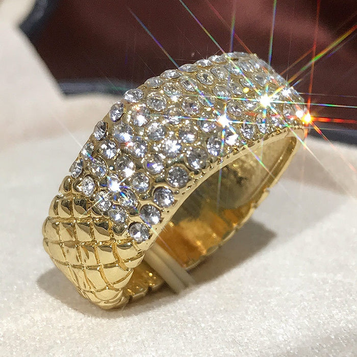 European Fashion Two Tone Cluster Set Zircon Ring, Personalized Jewelry