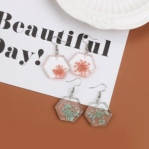 Elegant Transparent Acrylic Hexagon Dried Flower Resin Geometric Drop Hook Fashion Earrings