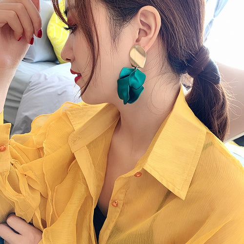 Acrylic Rose Petal Tassel Drop Earrings, Korean Style Statement Floral Long Dangle Earrings