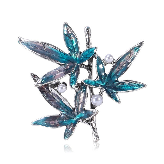 Alloy Enamel Cartoon Duck Brooch Pin For Simple Clothing Decoration