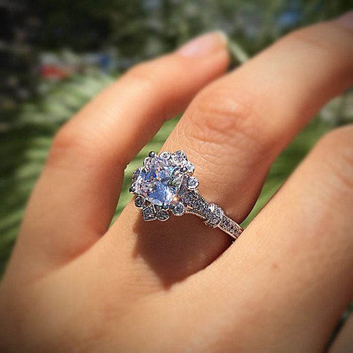 Four Prong Zircon Engagement Ring For Women Simple Fashion Proposal Finger Jewelry