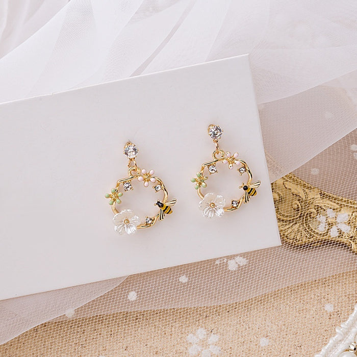 Elegant Korean Spring Summer Alloy Rhinestone Bee Flower Wreath Shell Blossom Stud Drop Earrings