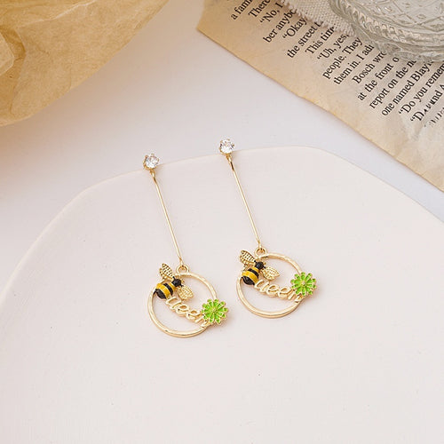 Cute Bee And Daisy Long Drop Stud Earrings With 925 Silver Post Alloy Rhinestone Flower Dangle Earrings