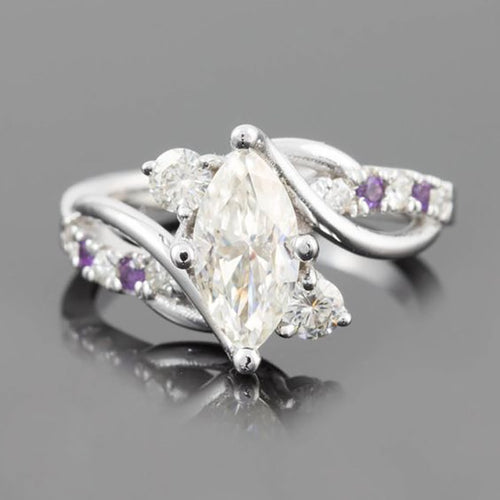 Classic European American Princess Style Sparkling Diamond Shaped Zircon Ring For Women