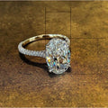 European Minimalist Women Ring With Oversized Cubic Zirconia Fashion Elegant Finger Jewelry Accessory view 2