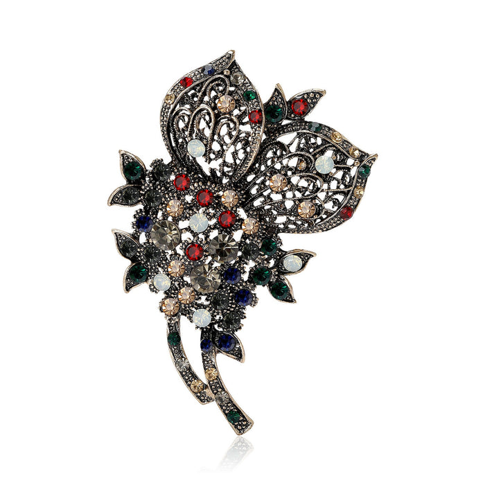 Alloy Rhinestone Hollow Vintage Brooch Pin For Elegant Apparel