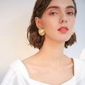 French Retro Oversized Round Ball Alloy Drop Earrings For Women Korean Light Luxury Fashion view 3