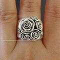 Classic Alloy Flower Ring For Women European American Vintage Floral Finger Jewelry view 5