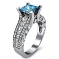 Exquisite Women's Rhinestone Ring With Large Blue Zircon, Fashion Statement Finger Jewelry view 2