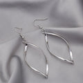 Elegant Shiny Alloy Twisted Diamond Hoop Drop Earrings For Women Exaggerated Geometric Dangle Earrings view 2