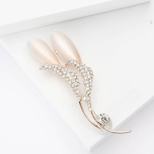 Alloy Rhinestone Cat Eye Brooch Elegant Women's Clothing Pin