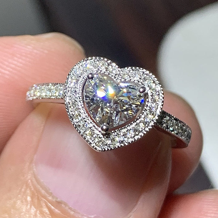 Romantic Heart Zircon Women's Ring Creative Proposal Engagement Finger Jewelry