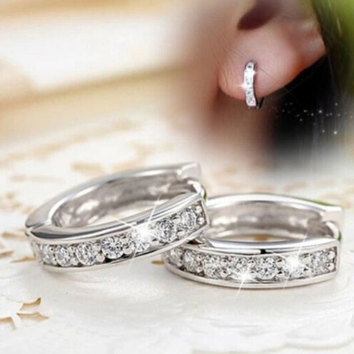 Korean Minimalist Small Circle Zircon Huggie Earrings For Women Fashion Literary Ear Jewelry