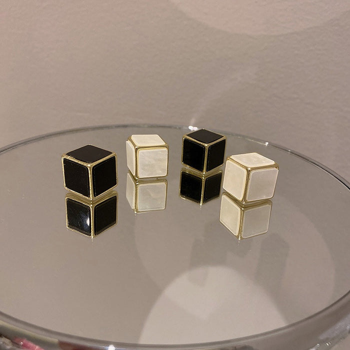 Korean Dongdaemun Minimalist Alloy 3D Cube Geometric Stud Earrings Modern Fashion Design