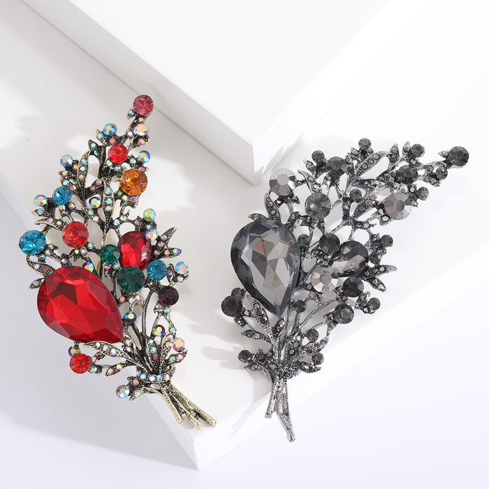Luxury Alloy Rhinestone Crystal Bouquet Brooch Vintage Lapel Pin