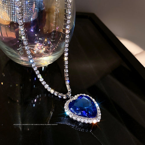Korean Style Rhinestone Heart Alloy Necklace For Women Minimalist Elegant OL Jewelry