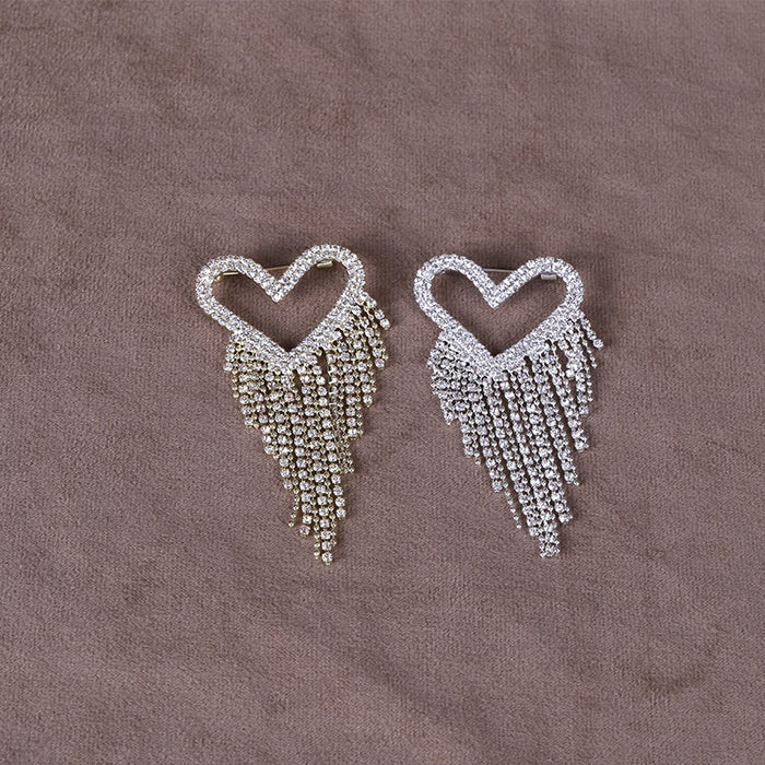 Alloy Rhinestone Heart Tassel Brooch Creative Lapel Pin Accessory