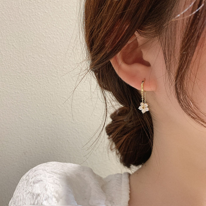 Korean Dongdaemun Style Alloy Rhinestone Flower Tassel Drop Earrings For Women
