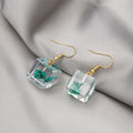 Elegant Transparent Square Acrylic Dried Flower Drop Earrings For Women Fashion Gold Hook Statement Earrings view 3