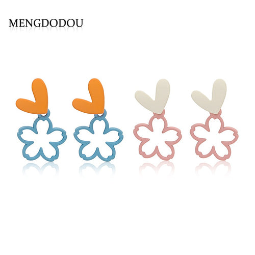 Sweet Korean Style Colorblock Heart And Hollow Daisy Flower Alloy Enamel Stud Earrings