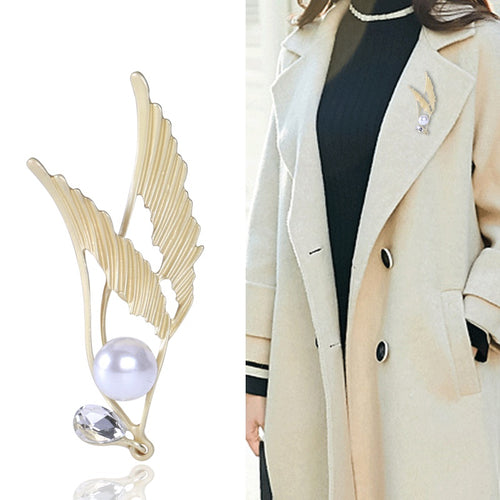 Alloy Rhinestone Pearl Angel Wing Brooch For Elegant Clothing Decoration