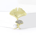 Matte Alloy Pearl Ginkgo Leaf Brooch Pin For Clothing Fastening view 2