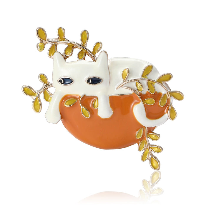 Alloy Enamel Lazy Cat Brooch Pin For Suits Sweaters And Shirts