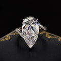 European Creative Women's Ring With 9x19mm Pear Water Drop Zircon Inlay Fashion Finger Jewelry view 3