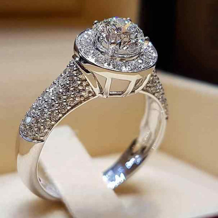 Classic Round Brilliant Cubic Zirconia Ring, Elegant European Style Fashion Jewelry