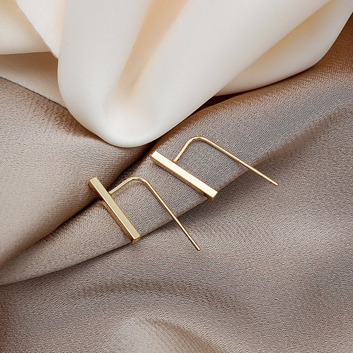 Elegant Irregular Gold Alloy Geometric Bar Drop Stud Earrings For Women Minimalist Metal Line Earrings