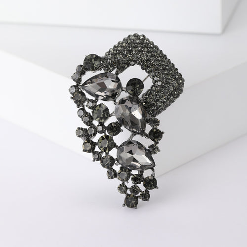 Alloy Rhinestone Glass Brooch Pin For Fashion Garment Decoration
