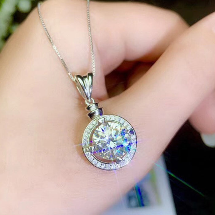 Platinum Plated Copper Clavicle Necklace With Round Zircon Pendant For Women
