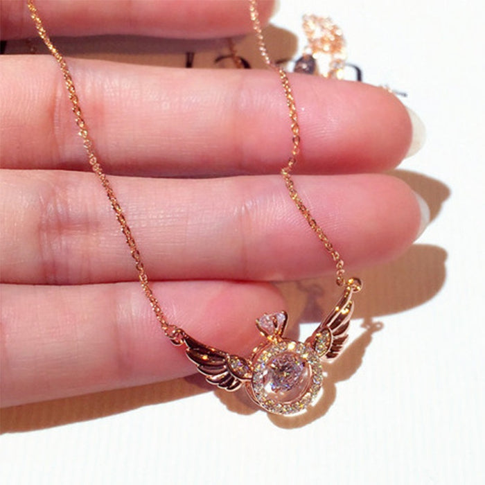 Fashion Angel Wing Pendant Choker Necklace For Women, Short Clavicle Chain Jewelry