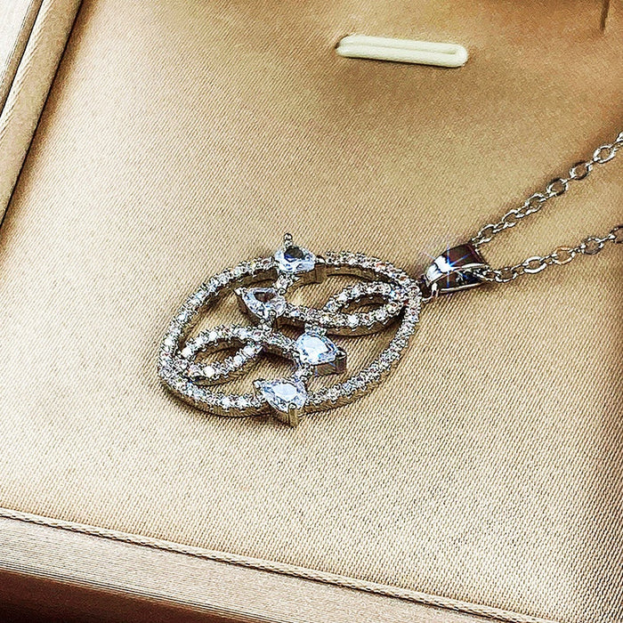 Vintage Leaf Pendant Necklace For Women Copper White Gold Plated Zircon Collarbone Chain