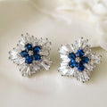 Sweet Cool Snowflake Zircon Stud Earrings For Women Christmas Creative Ear Jewelry Gift view 1