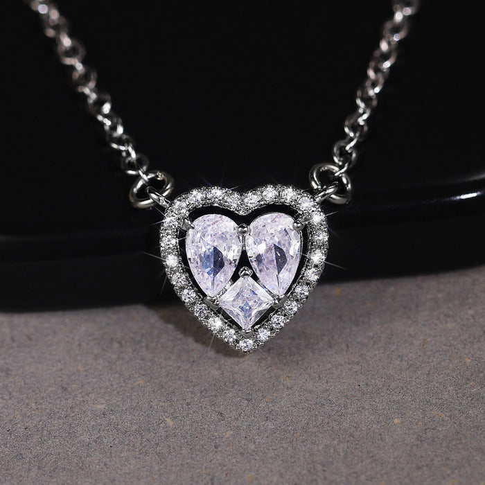 Korean Style Simple Heart Zircon Pendant Necklace For Women, Small Collarbone Chain Jewelry